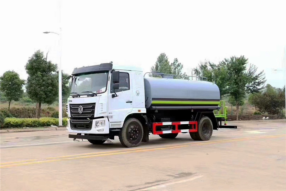 國六東風華神F5 12立方灑水車