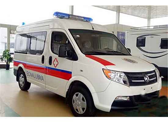 東風御風短軸救護車